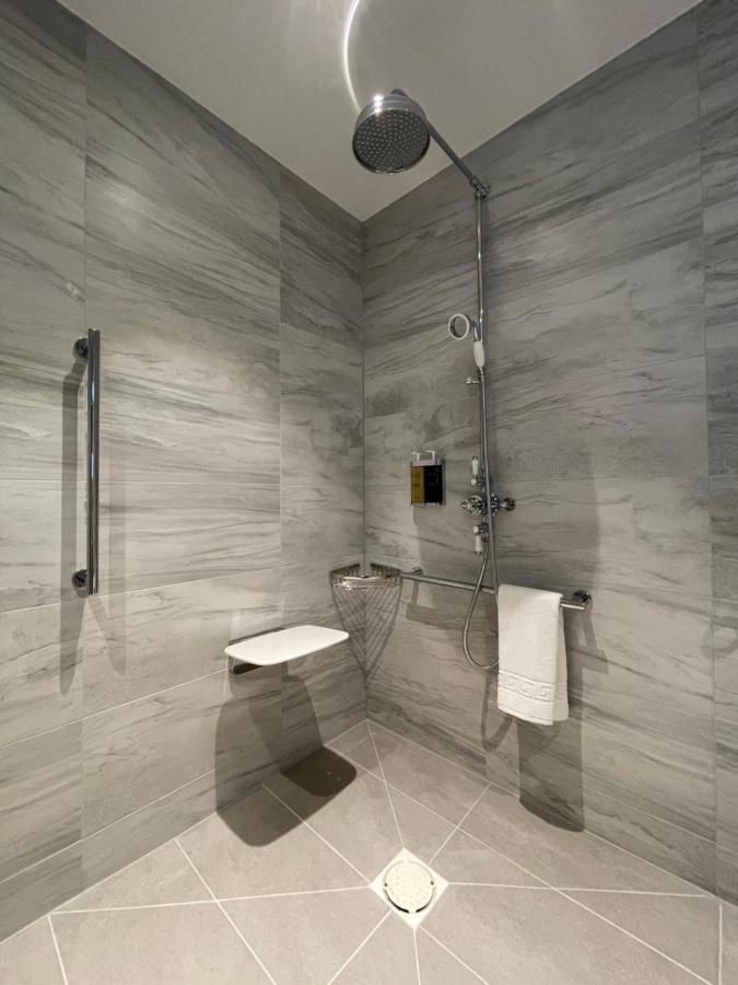 Spark By Hilton Luton Luton  Bagian luar foto