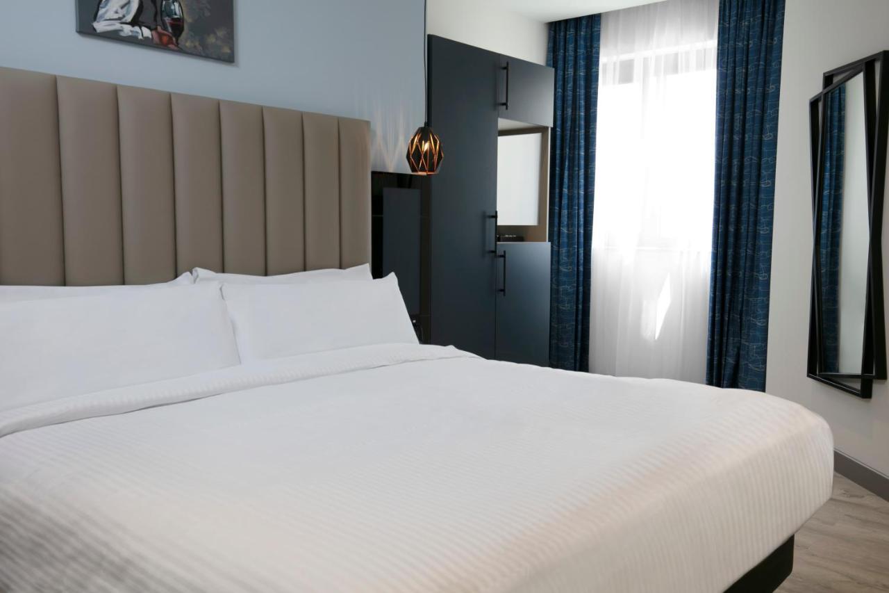 Spark By Hilton Luton Luton  Bagian luar foto