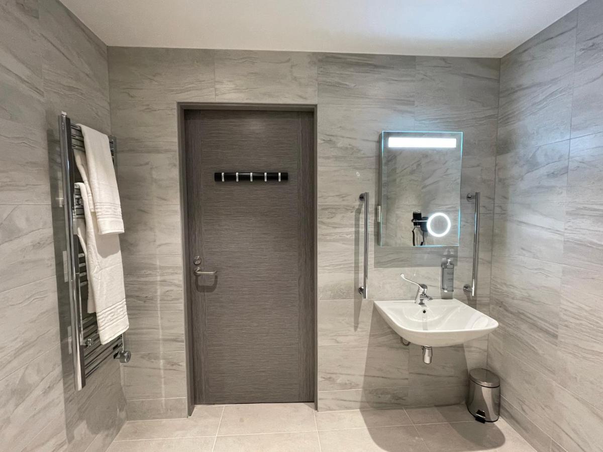 Spark By Hilton Luton Luton  Bagian luar foto