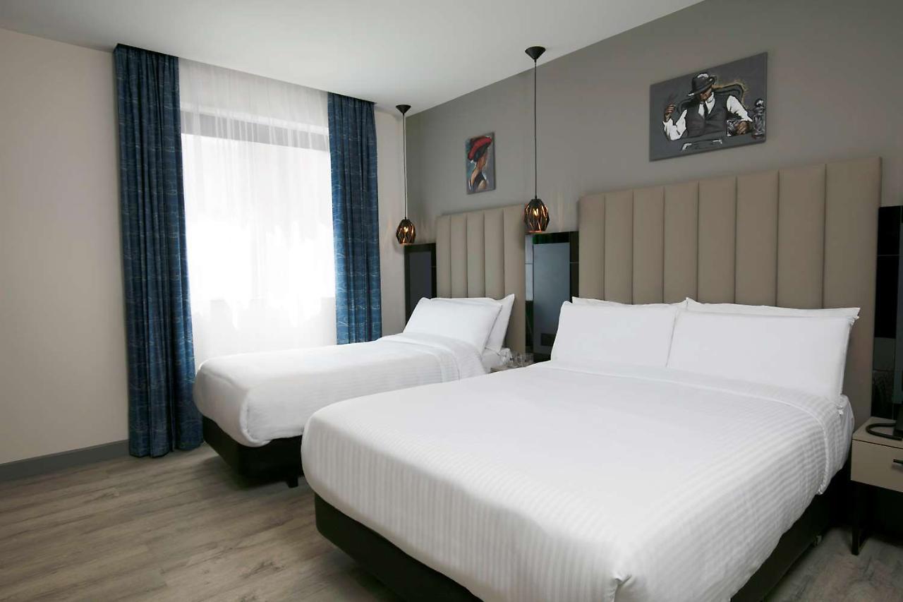 Spark By Hilton Luton Luton  Bagian luar foto