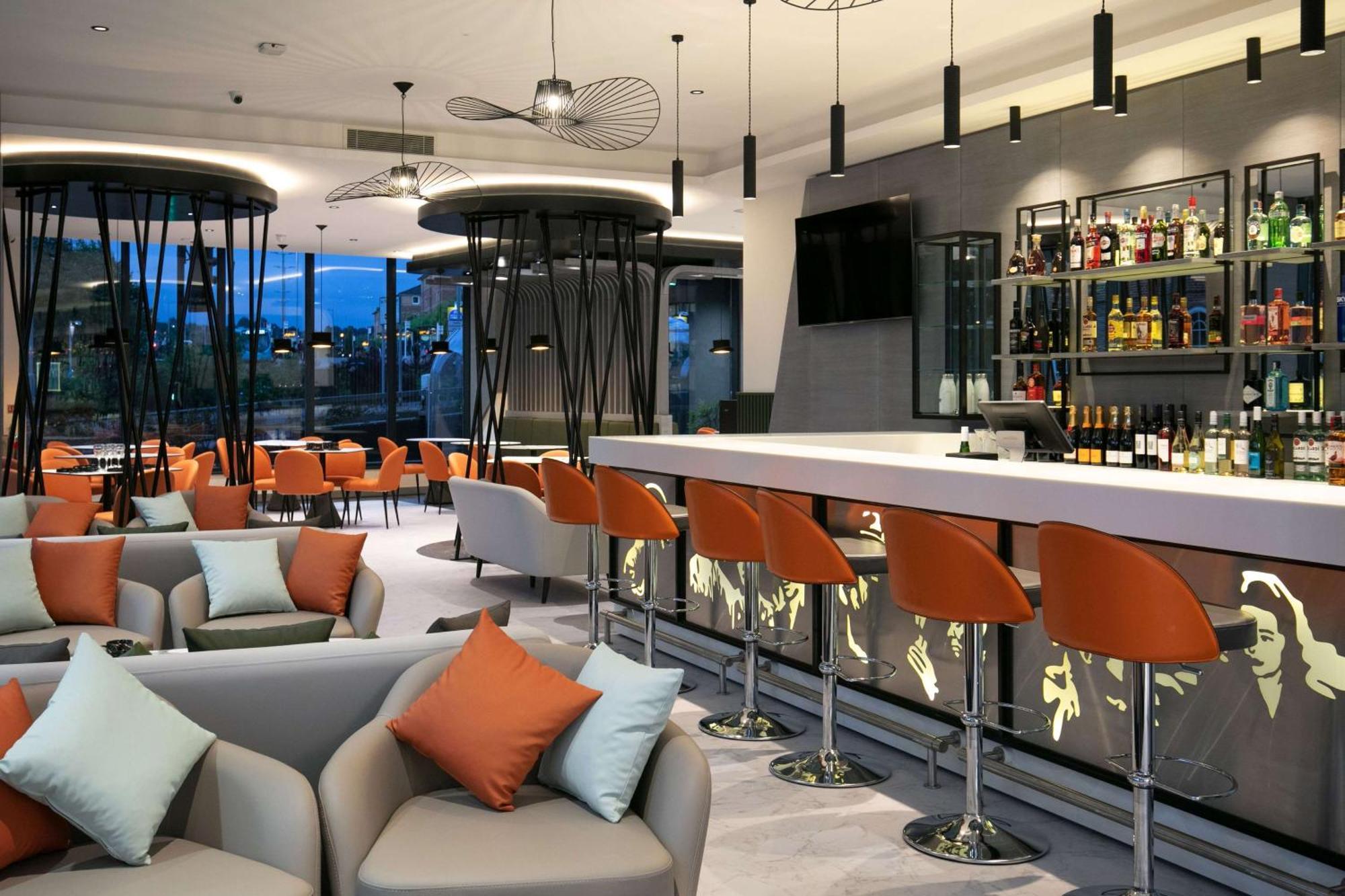 Spark By Hilton Luton Luton  Bagian luar foto